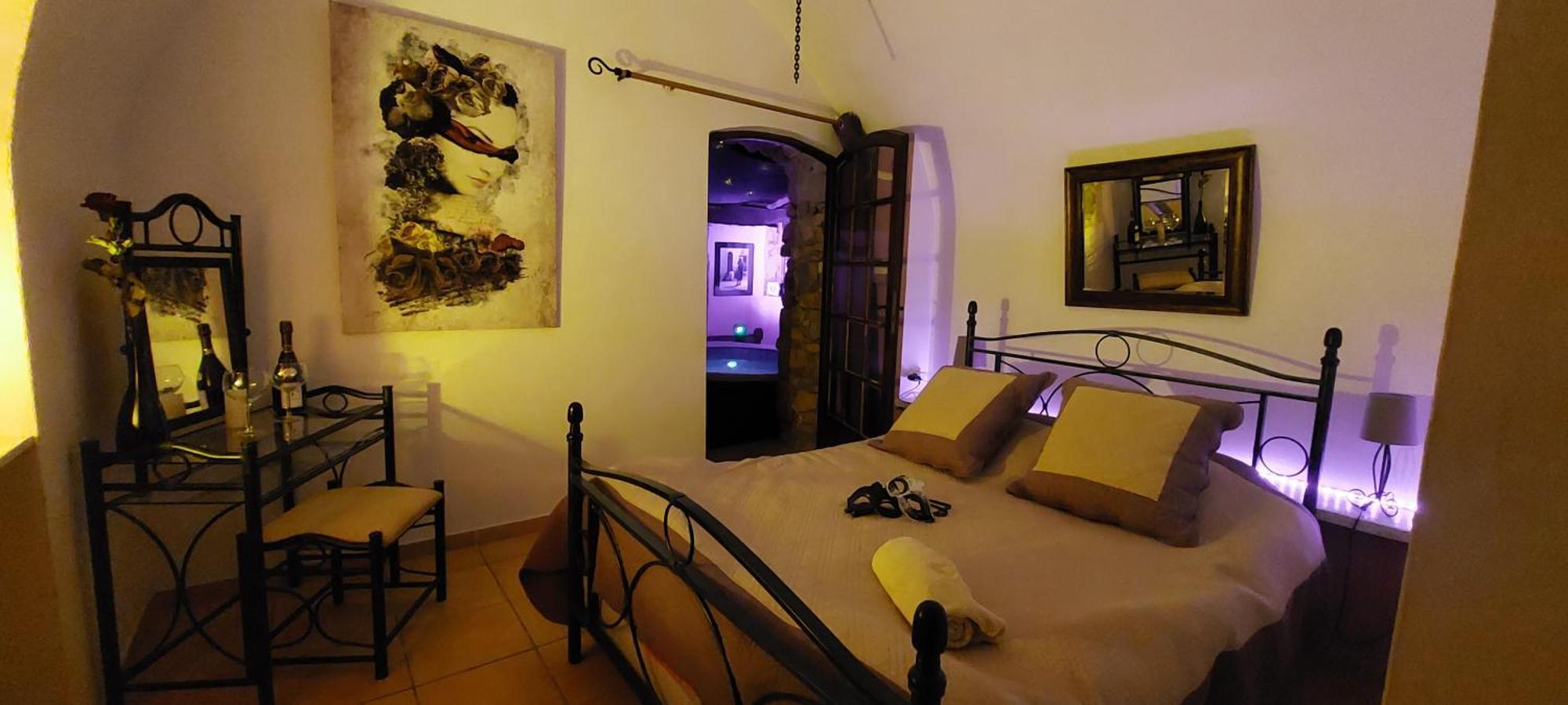 كالفي Chambre Love Romantique Avec Spa Privee المظهر الخارجي الصورة